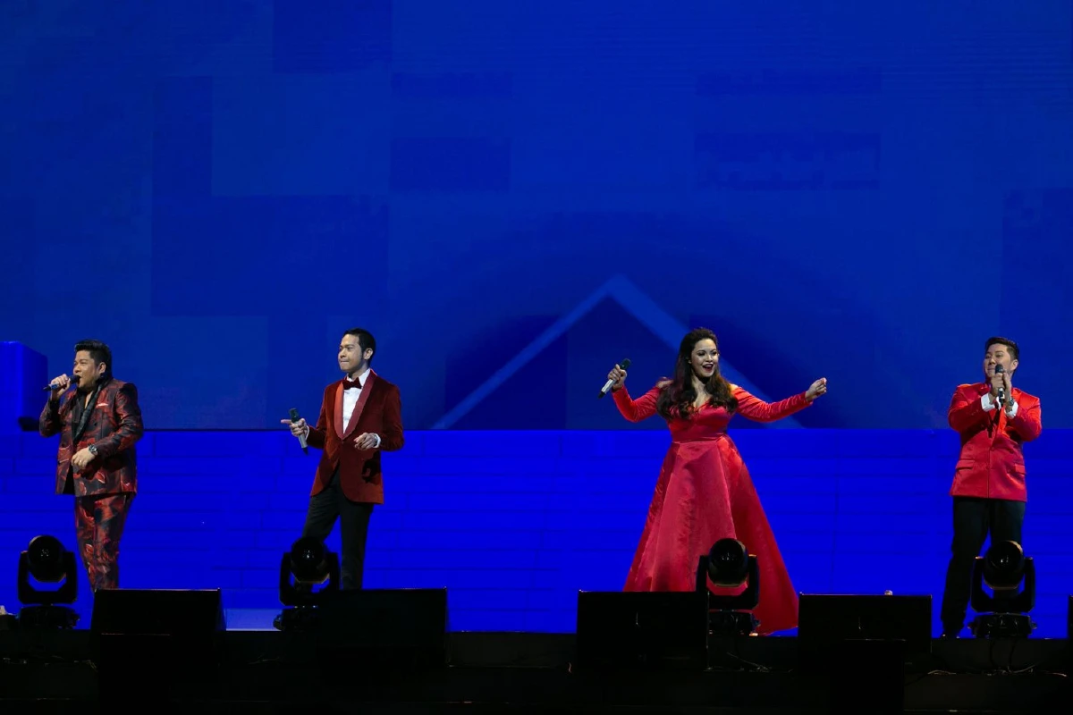 โอ มาย ก๊อด 4 โพดำ โชว์สนุกครบรส