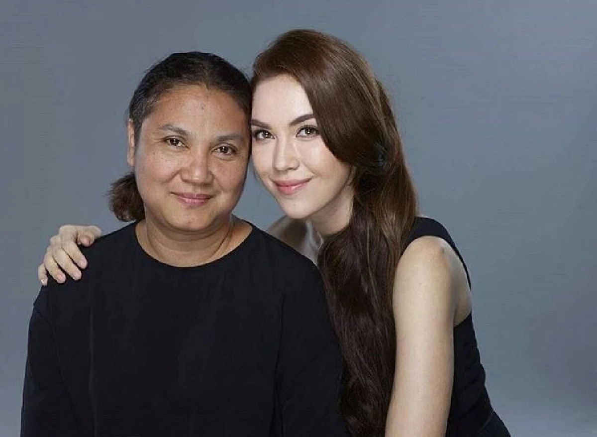 ไม่ปล่อยให้ต้องเดากันอีกต่อไป “แม่นีย์” คุณแม่สาว “แมท” เผย IG อันเก่าโดนแฮ็ก