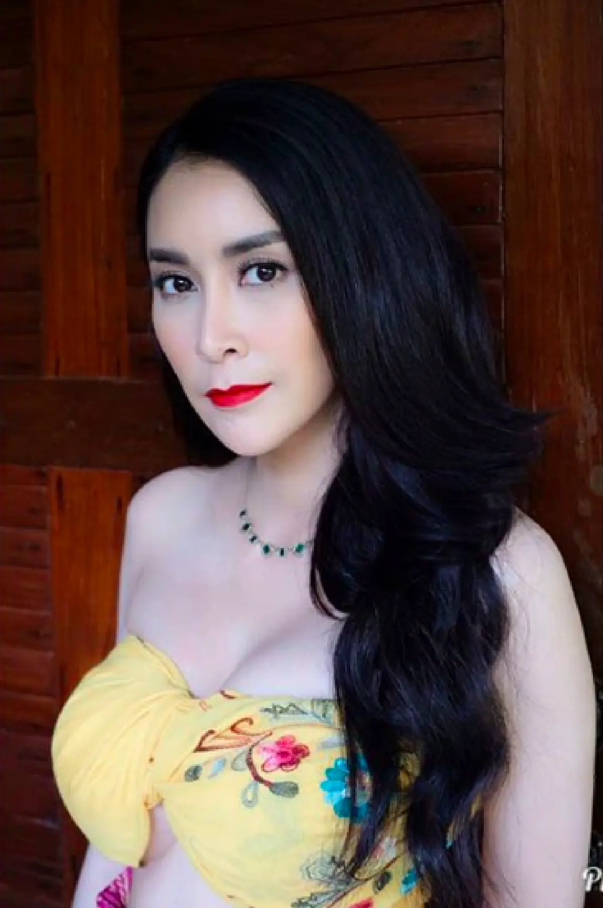 ขอให้เตรียมแต่งหน้ารอ! “ดีเจต้น” ประกาศขอ “ใหม่ สุคนธวา” แต่งงานกลาง IG เตรียมทำเซอร์ไพรส์ใหญ่