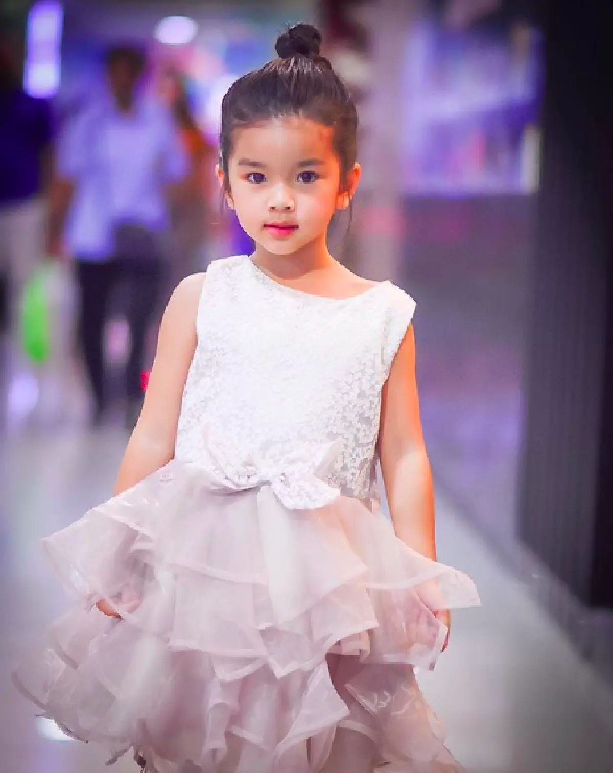 ฉายแววไอดอลแต่เด็ก “น้องมะลิ” โชว์เต้นคัฟเวอร์เพลง Swalla แซ่บไม่แพ้ “พี่ลิซ่า BLACKPINK”