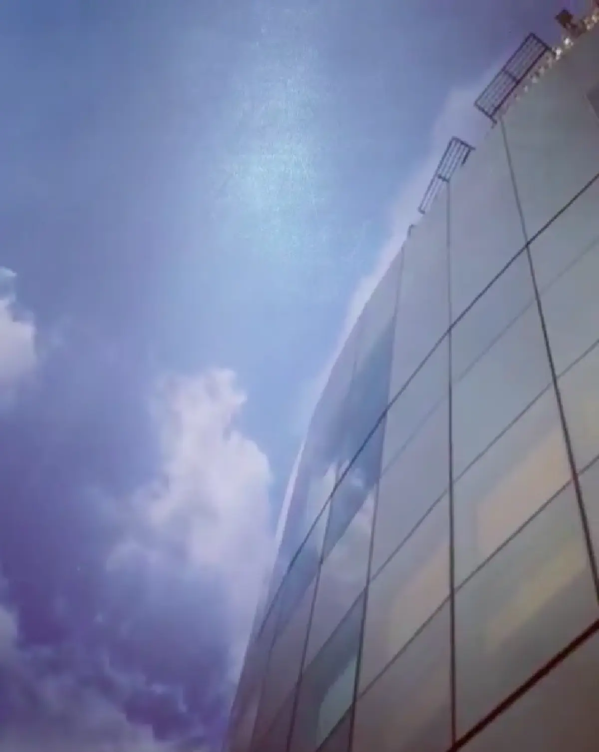 "บุ้ง สะธี” ขอร่ายยาวชี้แจงการพ่นละอองน้ำจากตึกใบหยก หลังมีคนมองไร้สาระเปลืองงบ