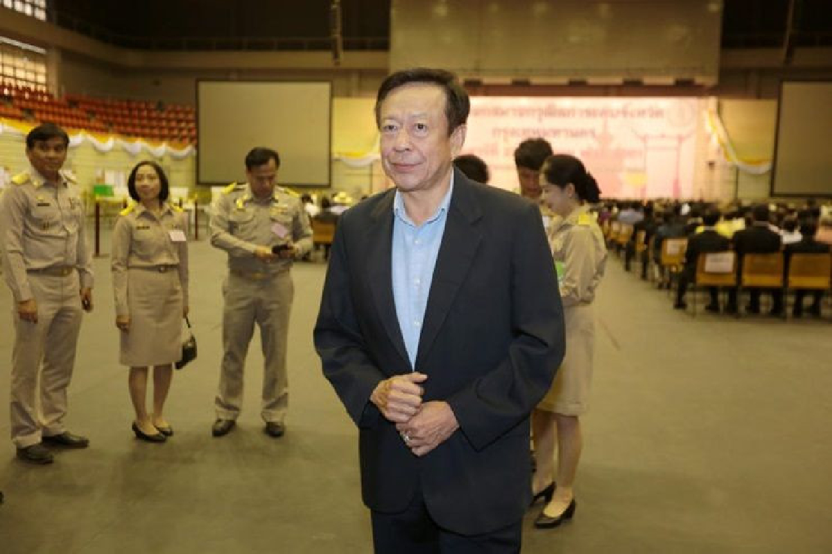 บัญชีนายกฯยังเงียบโผล่เพียง2พรรคเล็ก บัญชีนายกฯยังเงียบโผล่เพียง2พรรคเล็ก