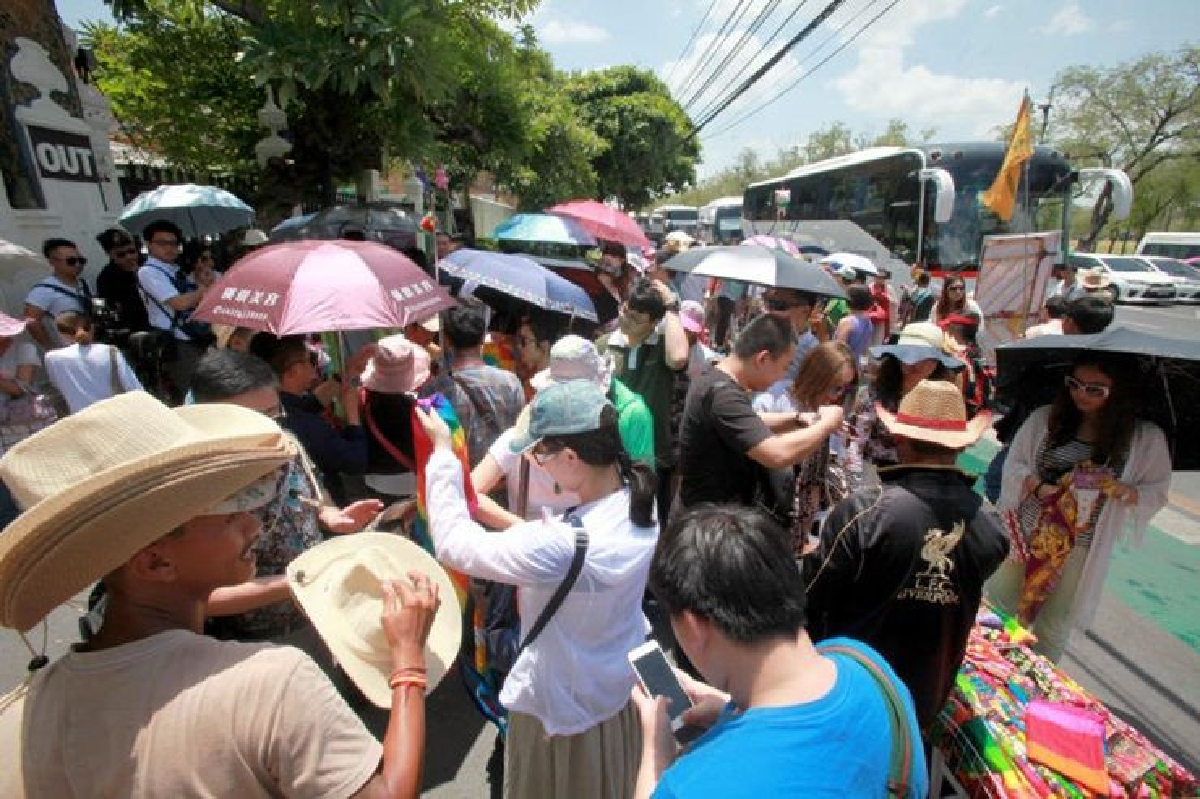 นักท่องเที่ยวจีนสะพัด คาดแห่มาไทยทะลุ1ล้านช่วงหยุดยาว นักท่องเที่ยวจีนสะพัด คาดแห่มาไทยทะลุ1ล้านช่วงหยุดยาว