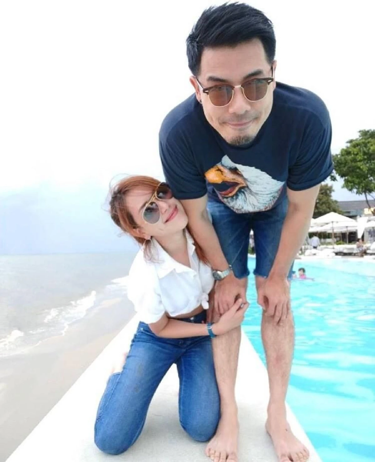 แพร เผยคลิปนั่งบนแท่นเหล็กให้ เชน ยกเพิ่มกล้ามแขนสวีทกลางฟิตเนส