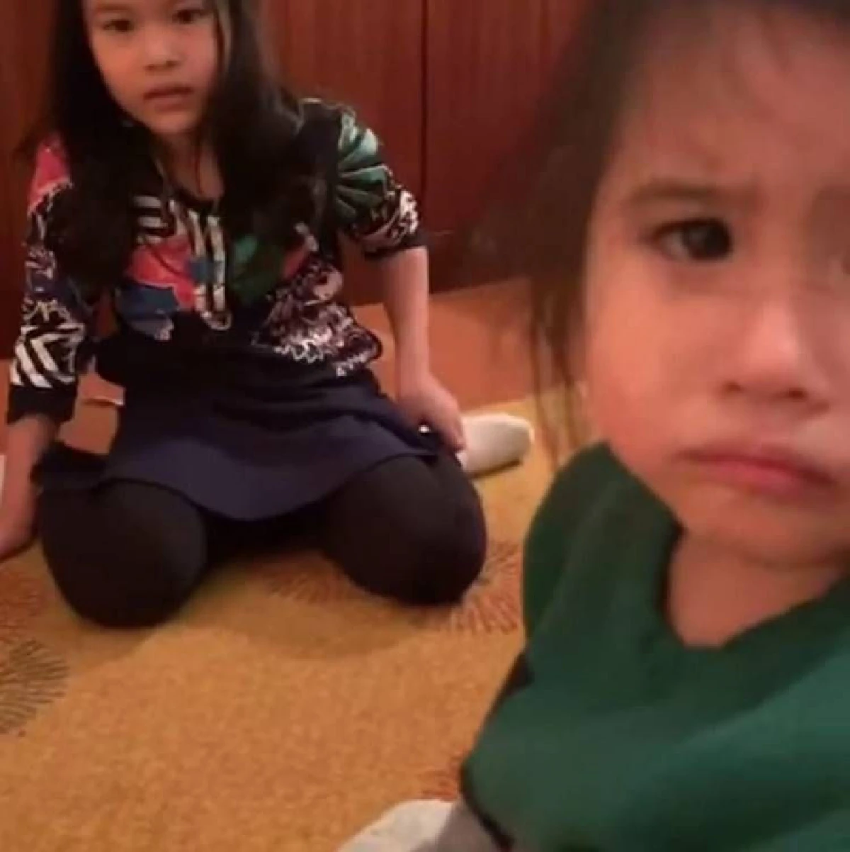 เอ็นดู! น้าอั้ม ไม่ได้แกล้ง..เล่นกับ หลานมายู อยู่ดีๆก็ร้องไห้หนักมาก (คลิป )