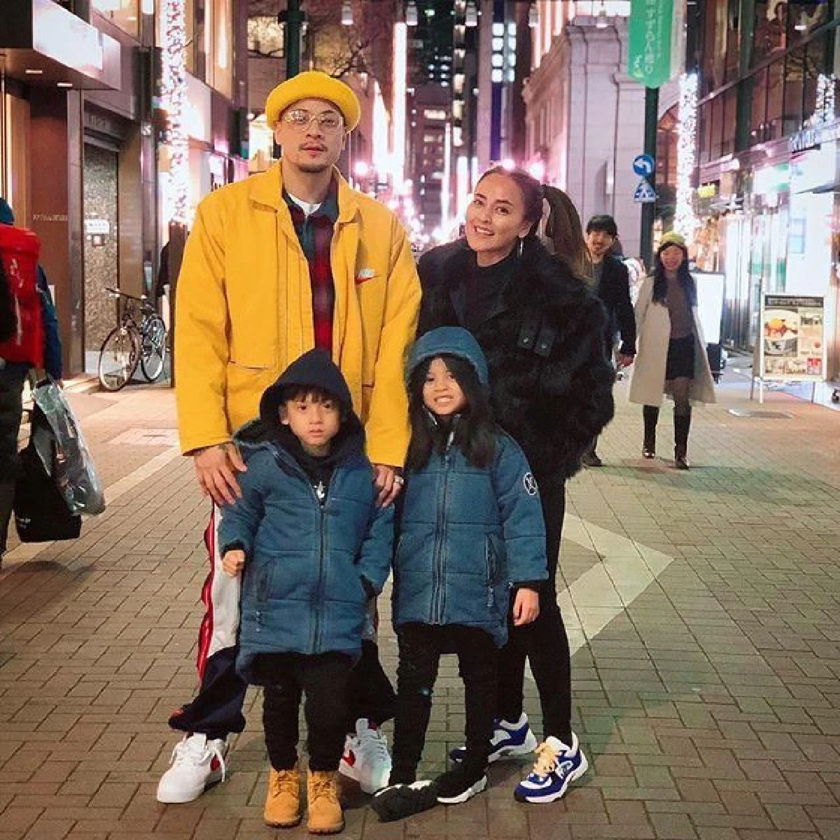 นานา เล่าถึง น้องบรู๊คลิน พยายามแต่งตัวเท่ๆเหมือน พ่อเวย์ แต่ยังขาดทองเลยไม่เป๊ะ