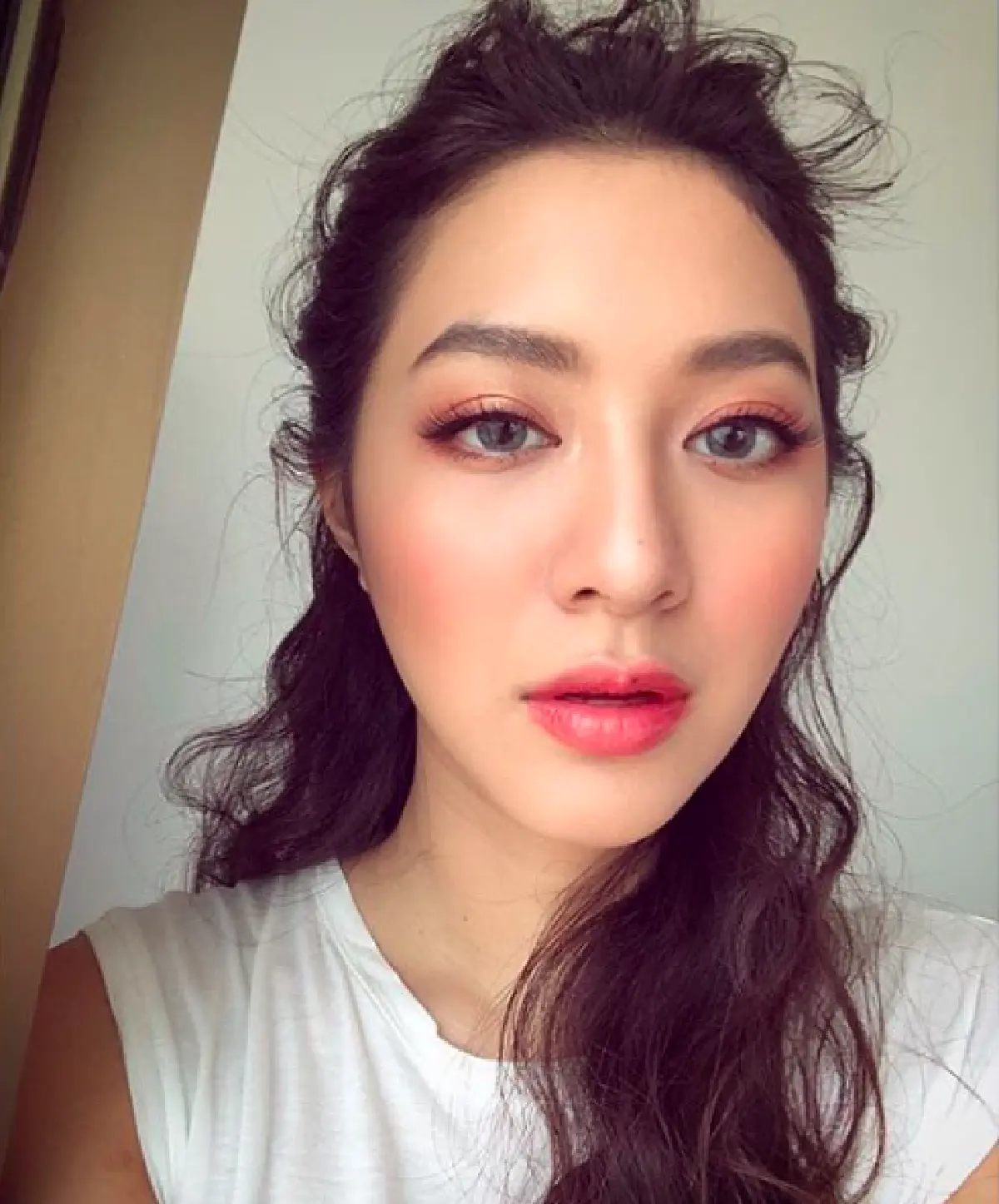 สะกดทุกสายตากับทรงผมสุดคลาสสิค Wet Look ของหนุ่มๆ สาวๆ คนบันเทิง