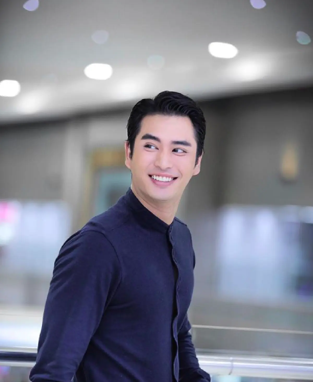 สะกดทุกสายตากับทรงผมสุดคลาสสิค Wet Look ของหนุ่มๆ สาวๆ คนบันเทิง