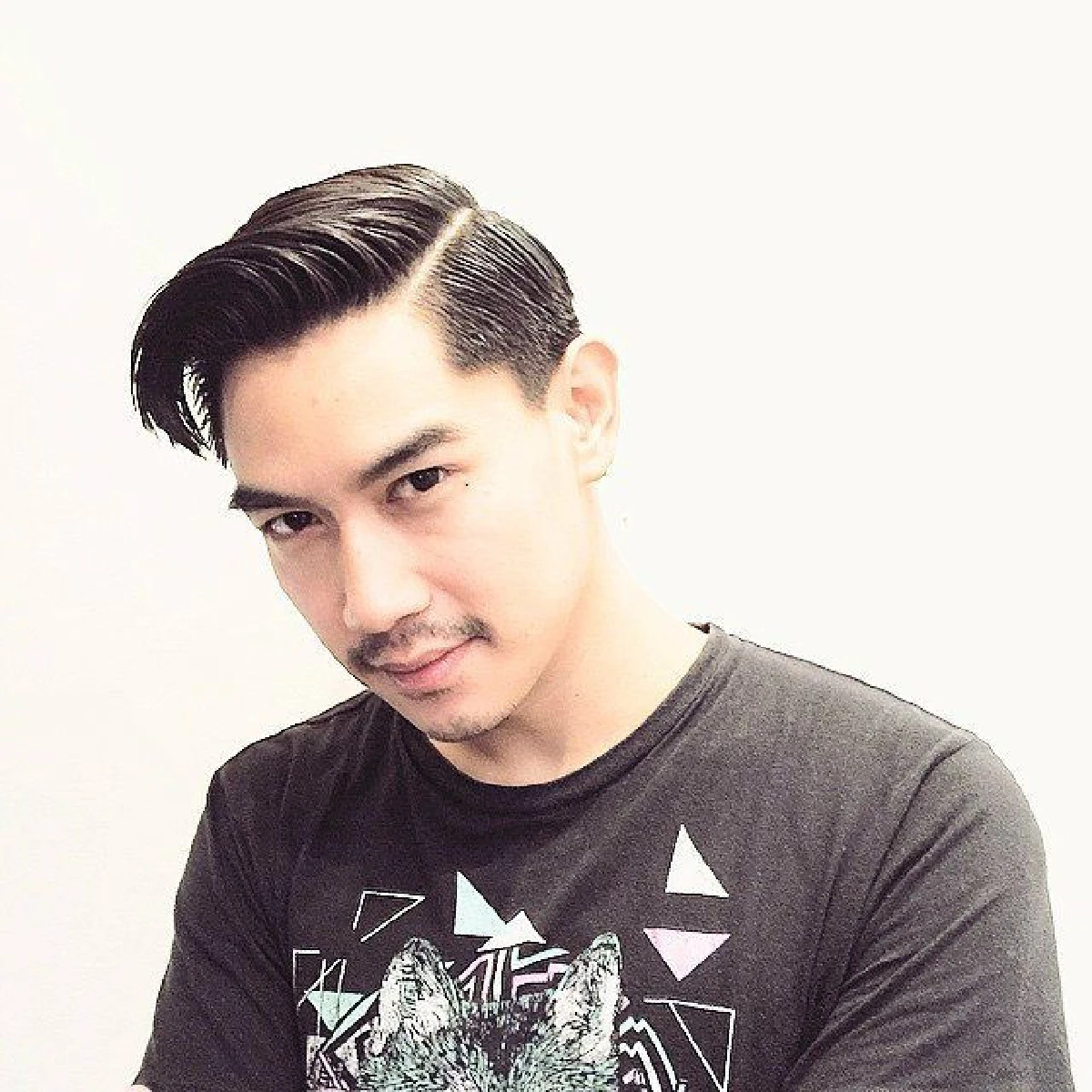 สะกดทุกสายตากับทรงผมสุดคลาสสิค Wet Look ของหนุ่มๆ สาวๆ คนบันเทิง