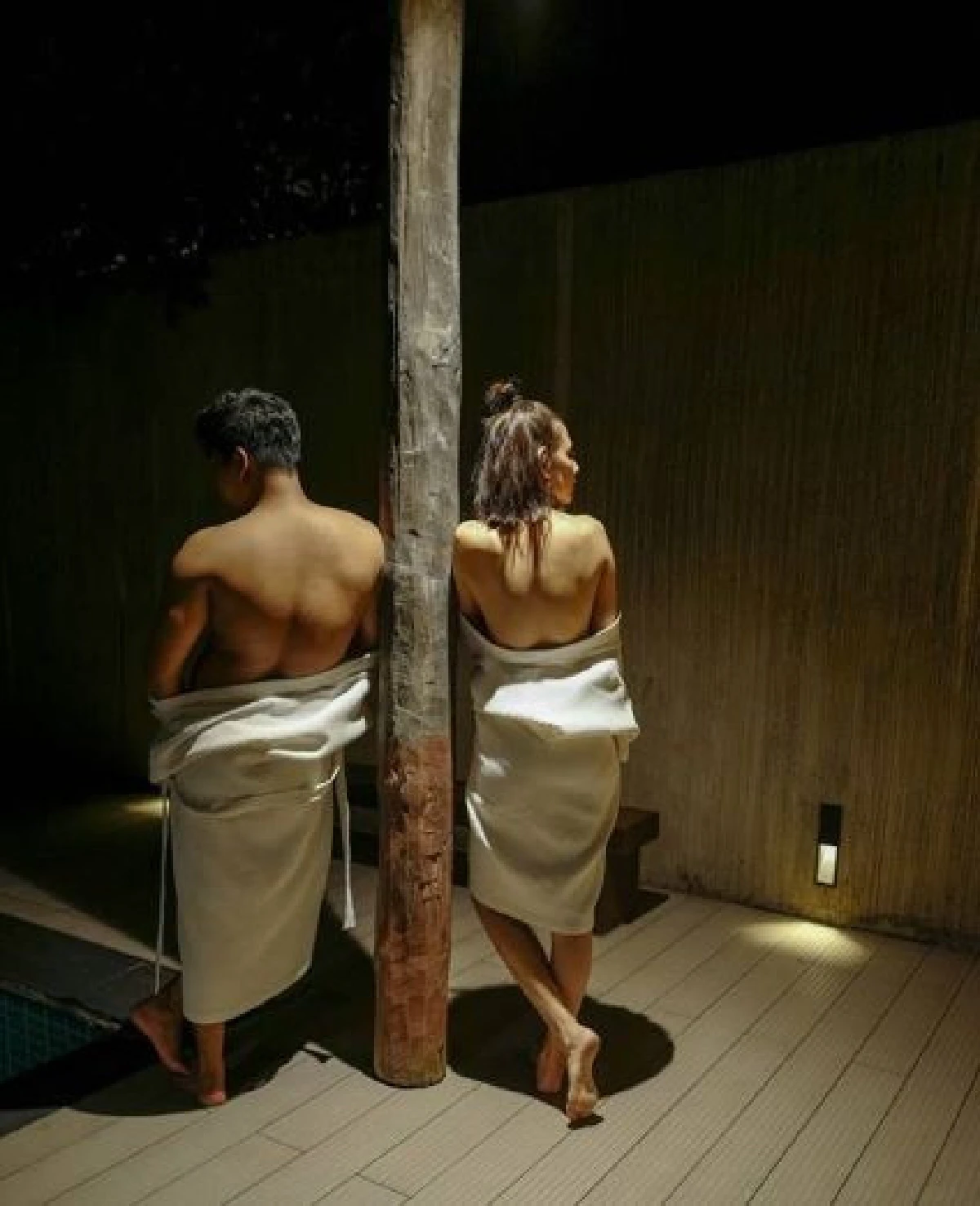 มีดีก็ต้องโชว์! แซมมี่ เคาวเวลล์ สวยเผ็ดเด็ดตั้งแต่หัวจรดเท้า