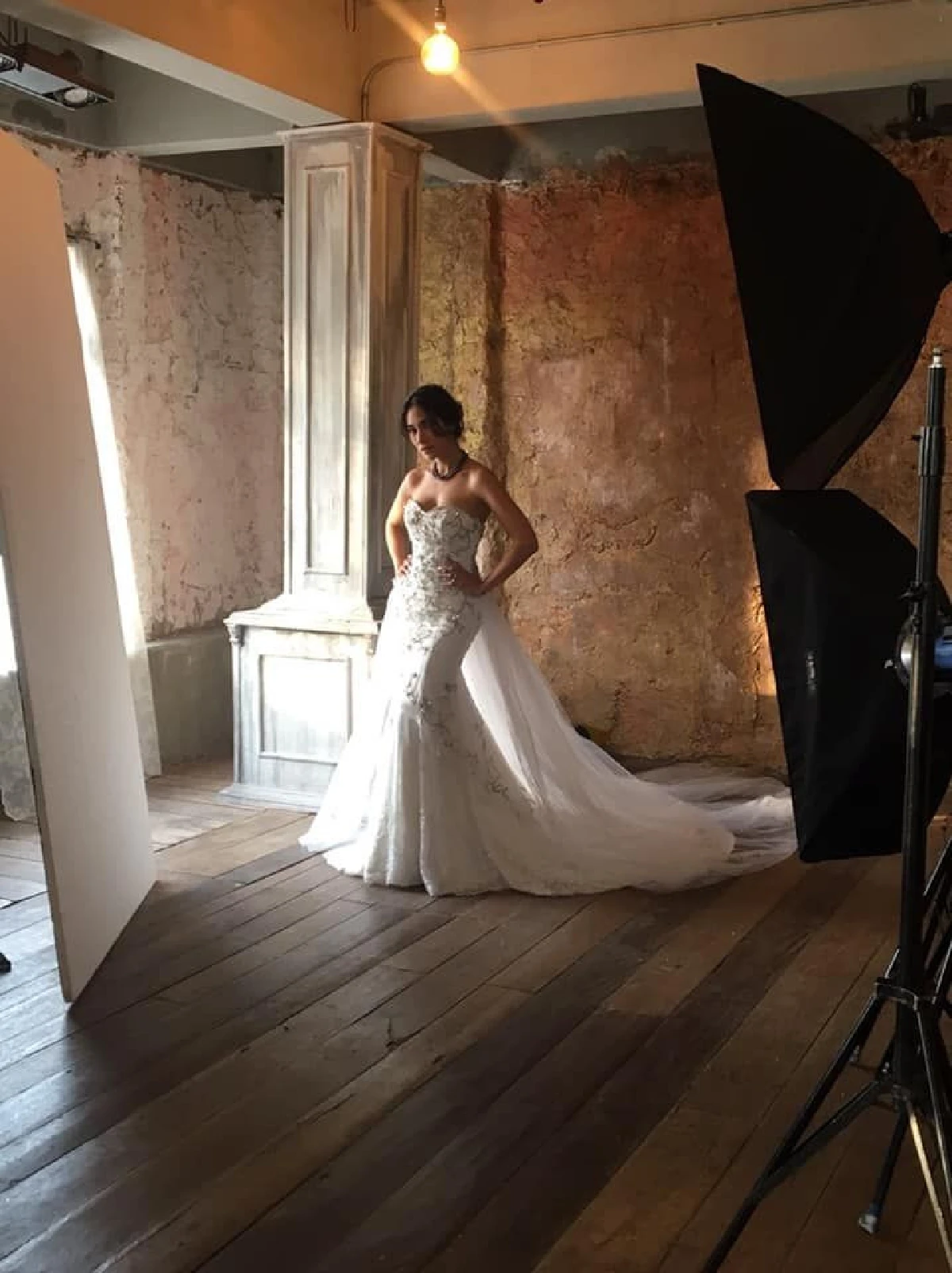 สวยแค่ไหนถามใจดู “พลอย เฌอมาลย์” ถ่ายแบบในชุดเจ้าสาว งดงามมาก