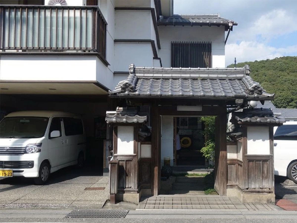 ชิโกคุ ครั้งแรก (4)