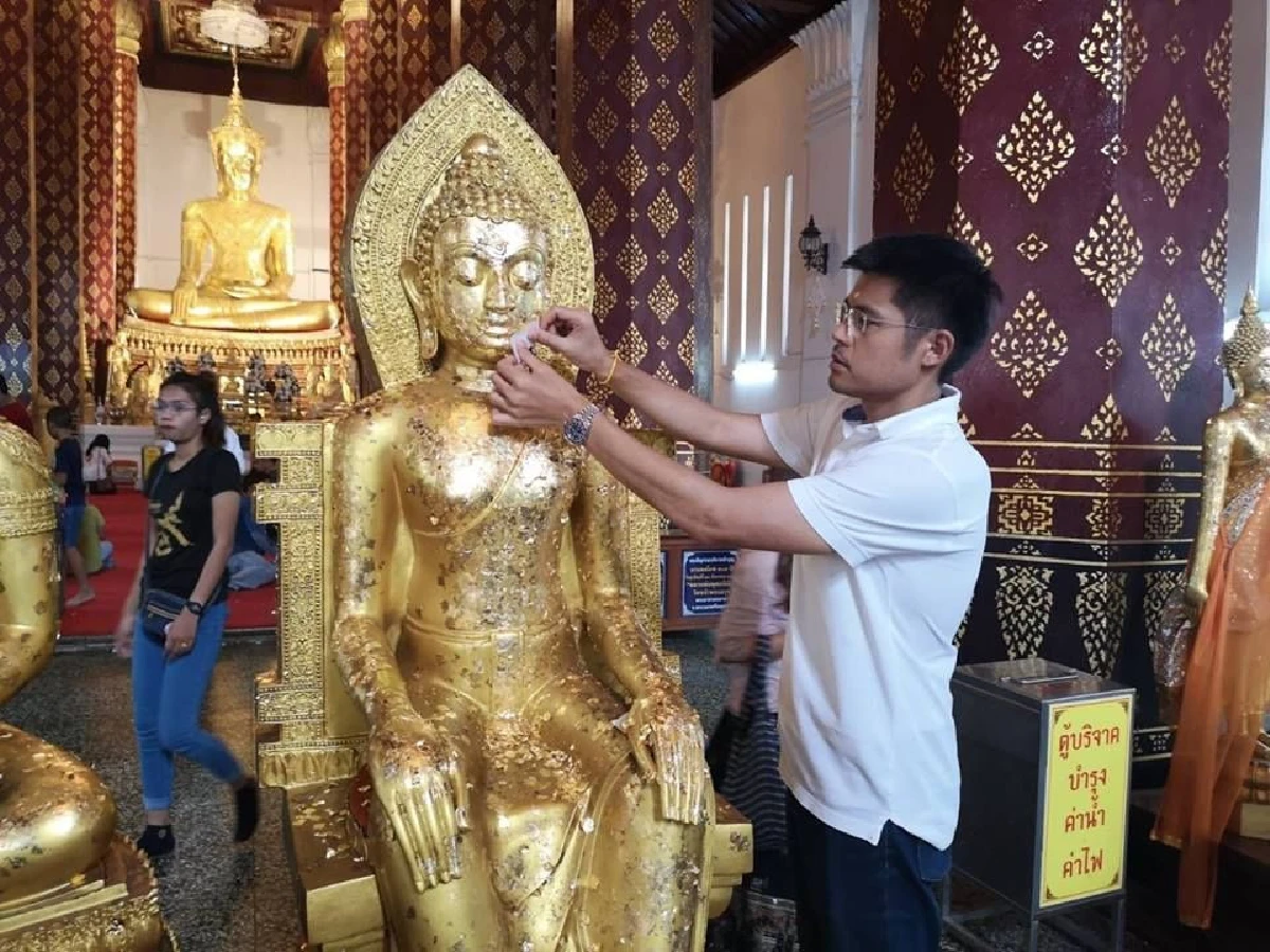 หลานทักษิณเผยภาพไปทำบุญพร้อม "หัวหน้าพรรคไทยรักษาชาติ"