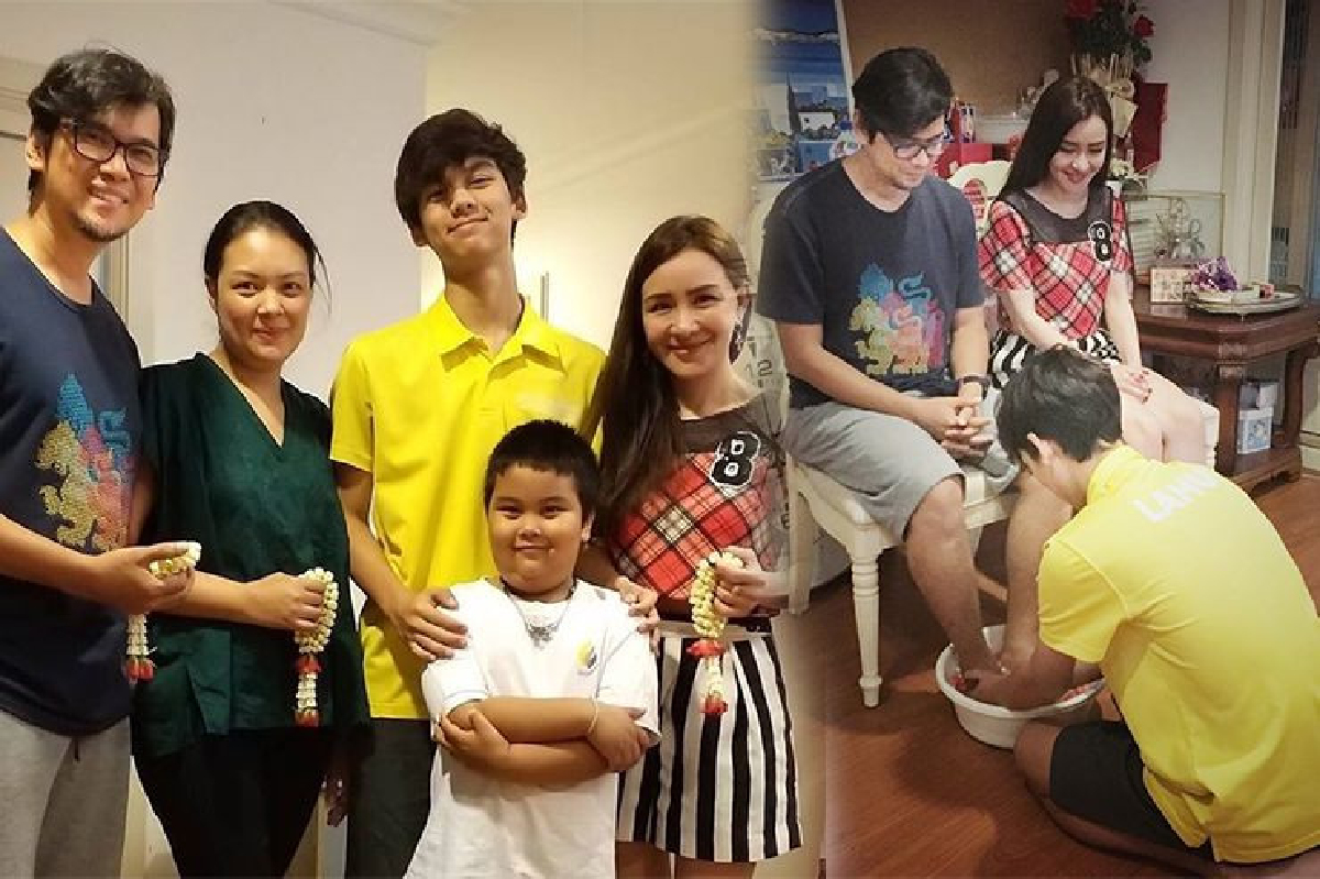 "น้องทิกเกอร์” ล้างเท้าให้ “พ่อแมว-แม่นิโคล” ในวันเกิด พร้อมถ่ายภาพสองครอบครัวสุดอบอุ่น "น้องทิกเกอร์” ล้างเท้าให้ “พ่อแมว-แม่นิโคล” ในวันเกิด พร้อมถ่ายภาพสองครอบครัวสุดอบอุ่น