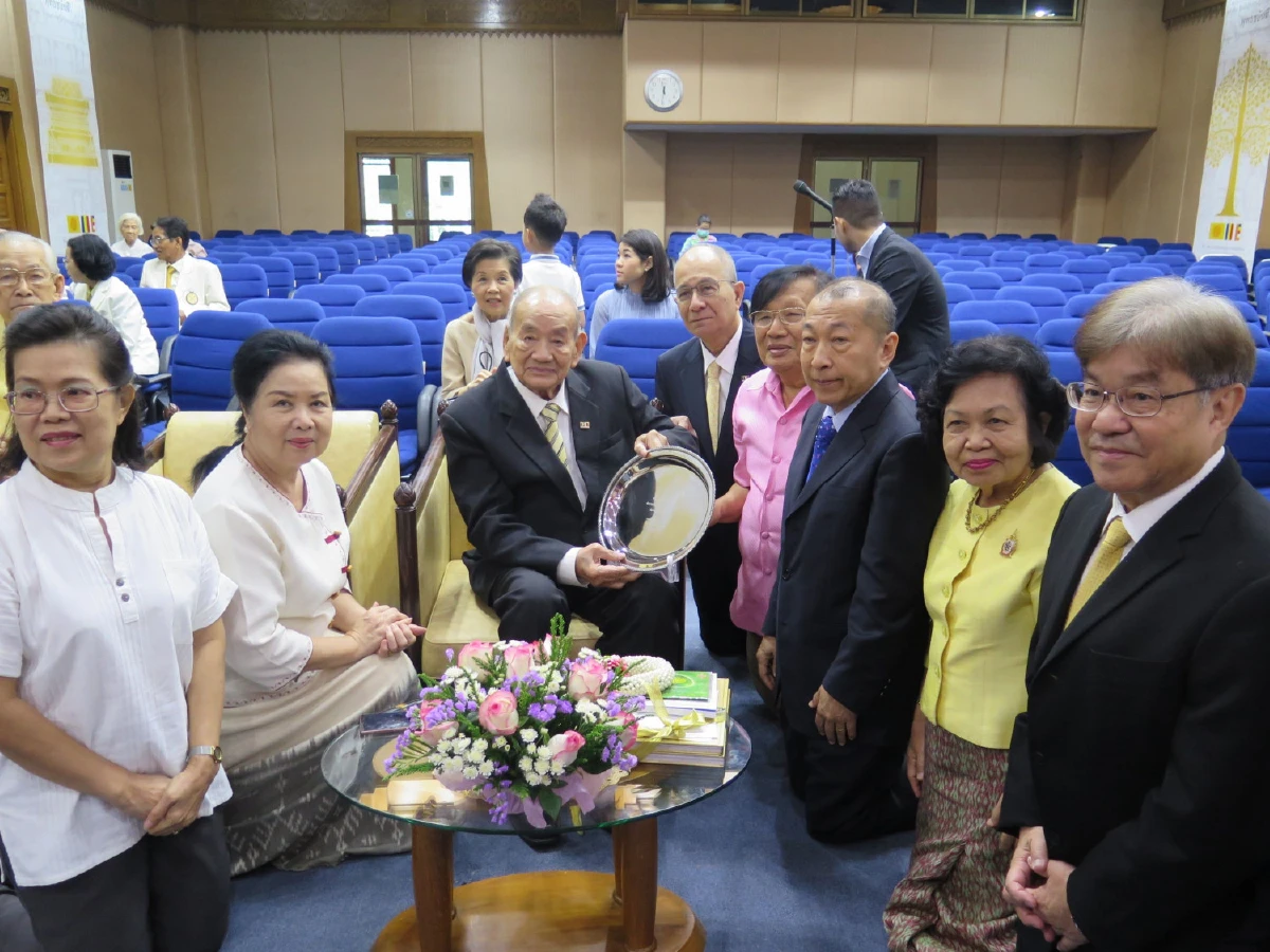 สดุดีท่านแผน วรรณเมธี เป็นปูชนียบุคคลของ พสล.