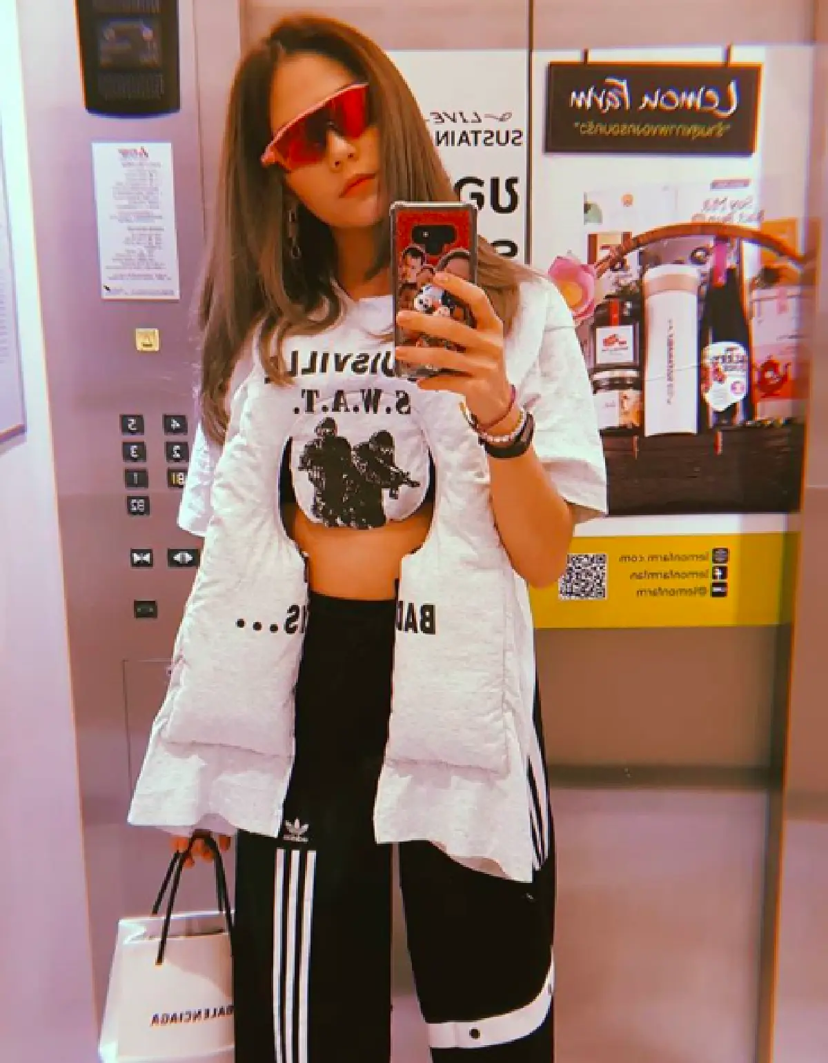 ผมใหม่..ต้อนรับปีใหม่ “แม่ชม” ขอเปลี่ยนสีผมใหม่ต้อนรับปีหมูด้วยสึสุดแซ่บ