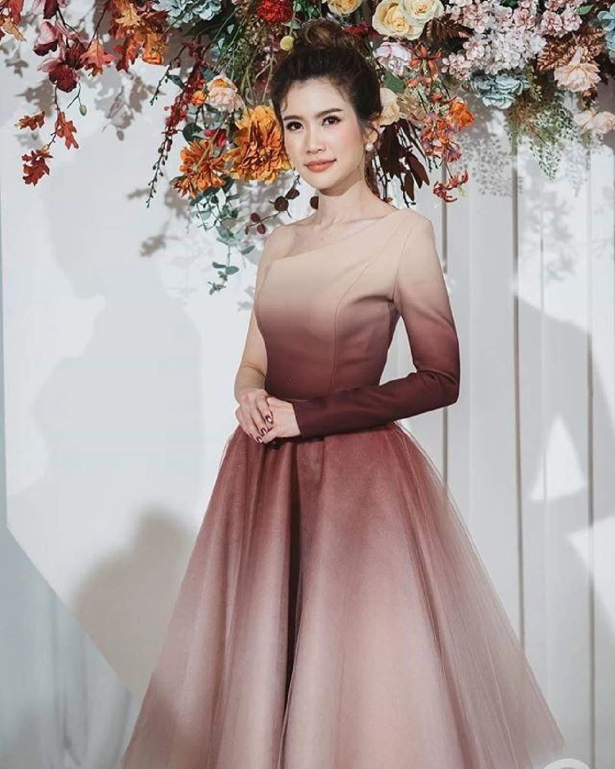 “บอย โกสิยพงษ์” โพสต์รูปคู่แซว "โต๋-ไบรท์” หลังฝ่ายชายพาฝ่ายสาวไปงานแต่งน้องชาย