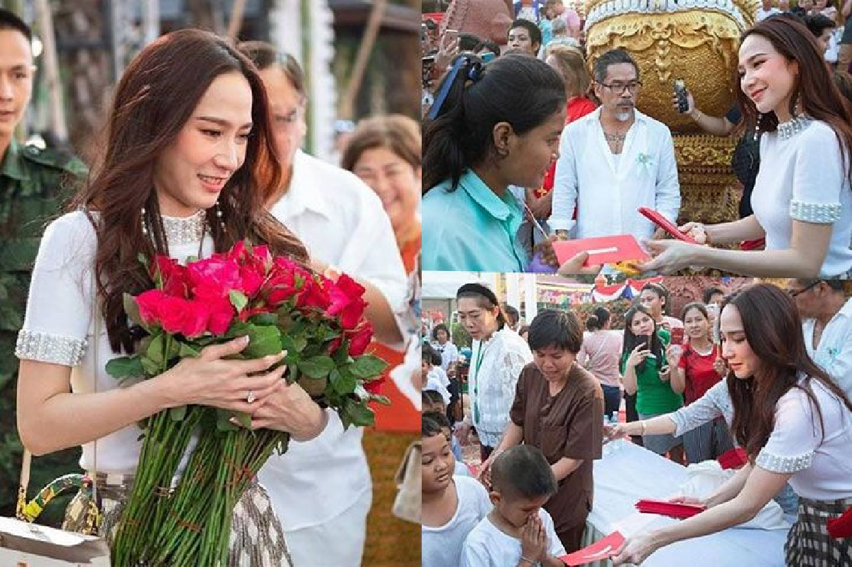นางฟ้าของจริง "อั้ม พัชราภา" แจกอั่งเปาปึกใหญ่เพื่อเป็นทุนการศึกษาให้แก่เด็ก นางฟ้าของจริง "อั้ม พัชราภา" แจกอั่งเปาปึกใหญ่เพื่อเป็นทุนการศึกษาให้แก่เด็ก