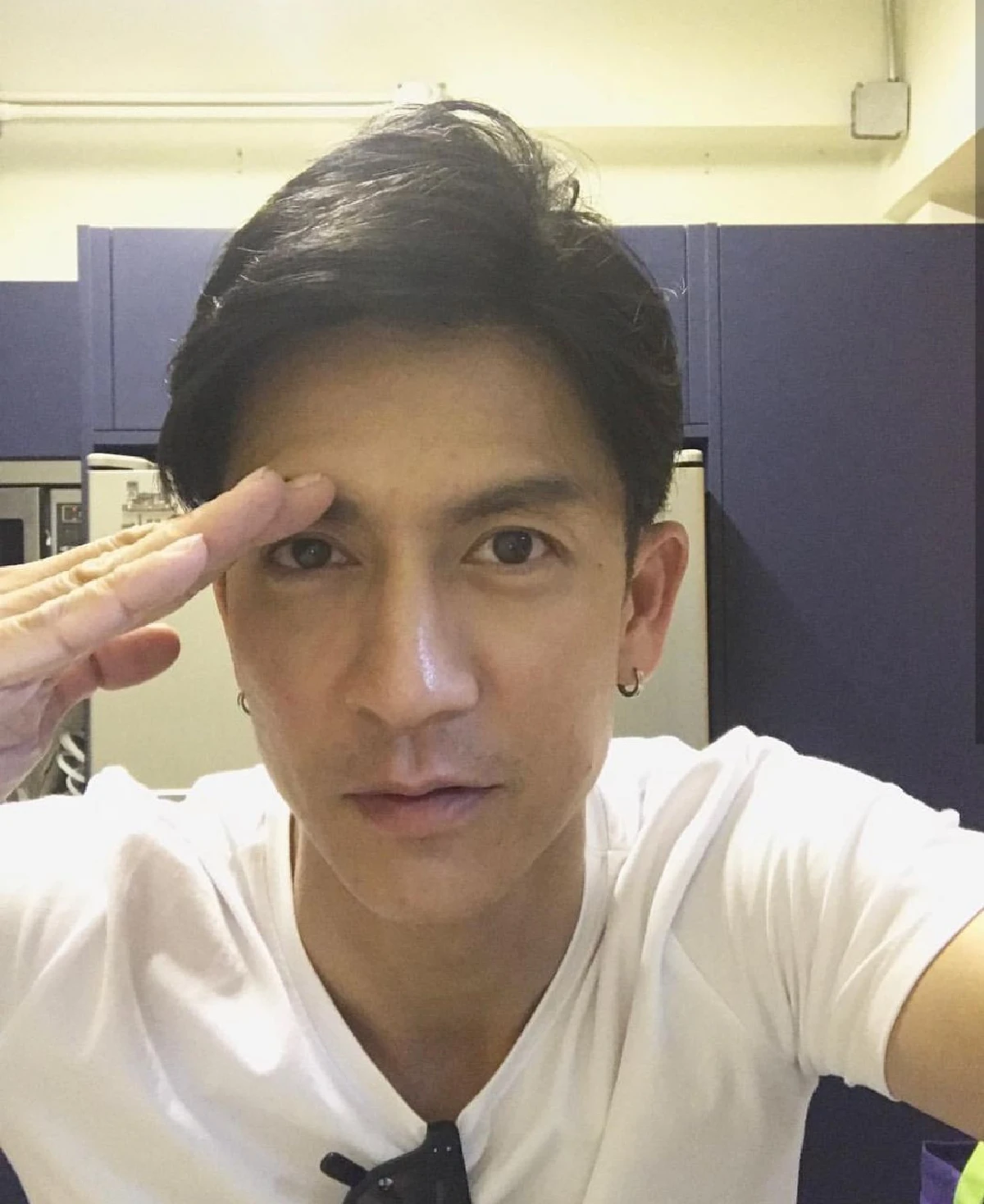 ไม่ลังเลแล้ว! ติ๊ก เจษฎาภรณ์ อินกระแส #เลือกตั้ง62 เผยป้ายหาเสียง "พรรคที่จะล้อม"