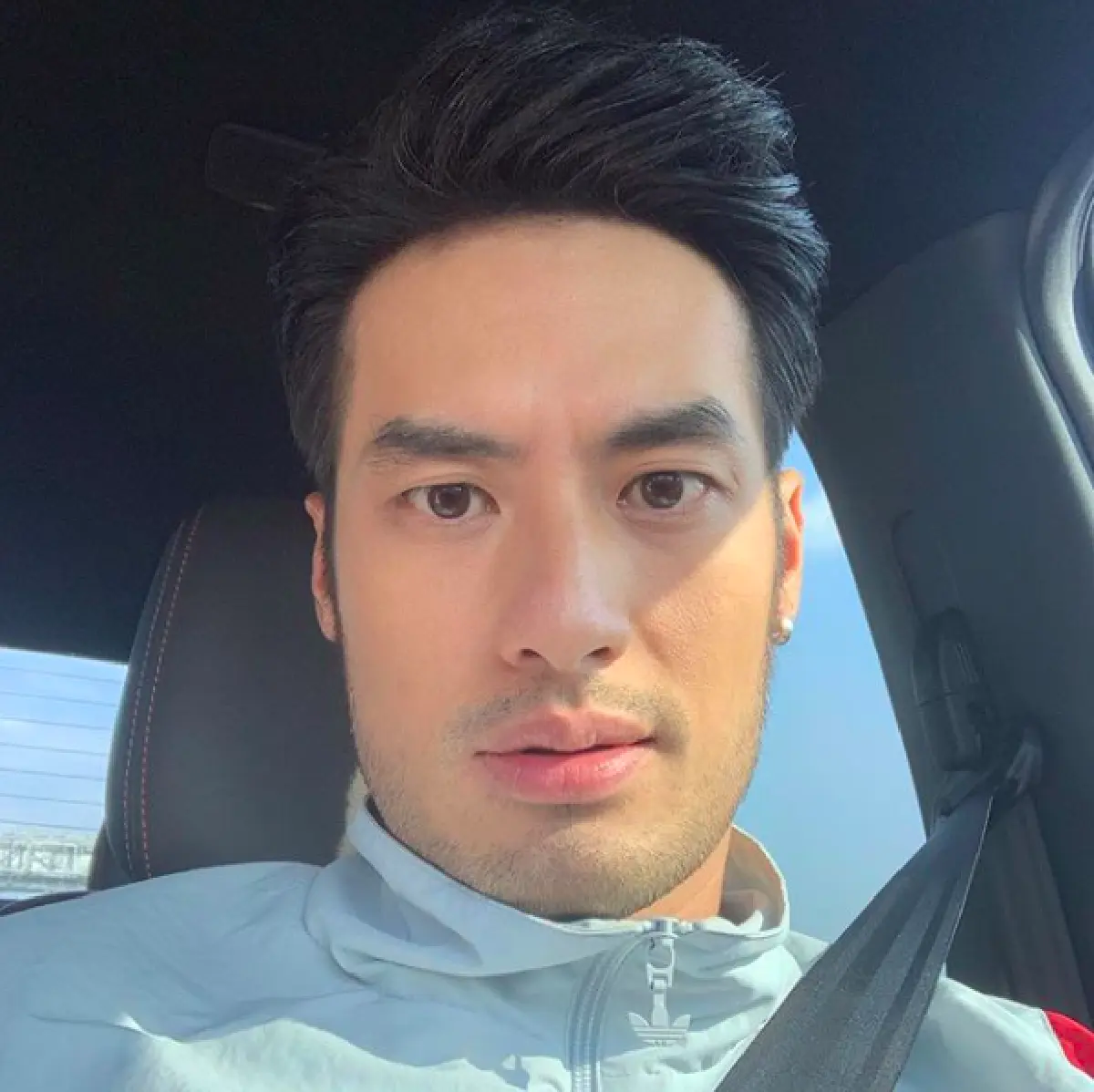 ฟินหนักมาก! "บอย ปกรณ์” สุดปลื้ม ศิลปินเกิร์ลกรุ๊ปเกาหลี “ยูริ” กดไลค์ข้อความ