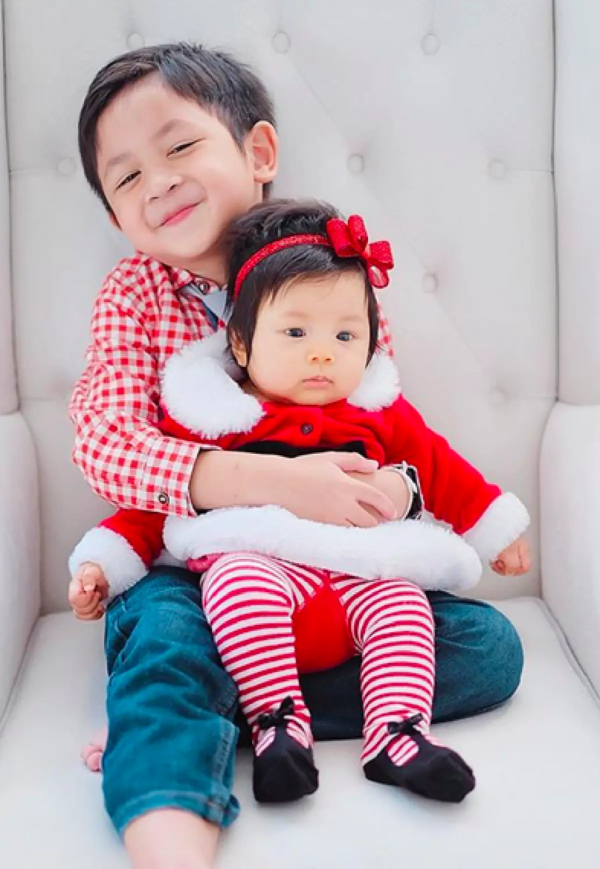 ส่องภาพ "คุณหนูปรานปาลิน" แฟชั่นนิสต้าตัวจิ๋ว ลูกสาวสุดน่ารักของ "แม่เป้ย”