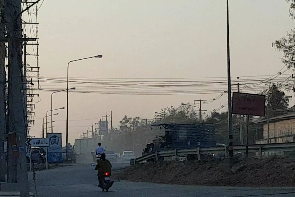 ก่อสร้างรถไฟทางคู่-เผาอ้อยทำค่าฝุ่นโคราชพุ่ง