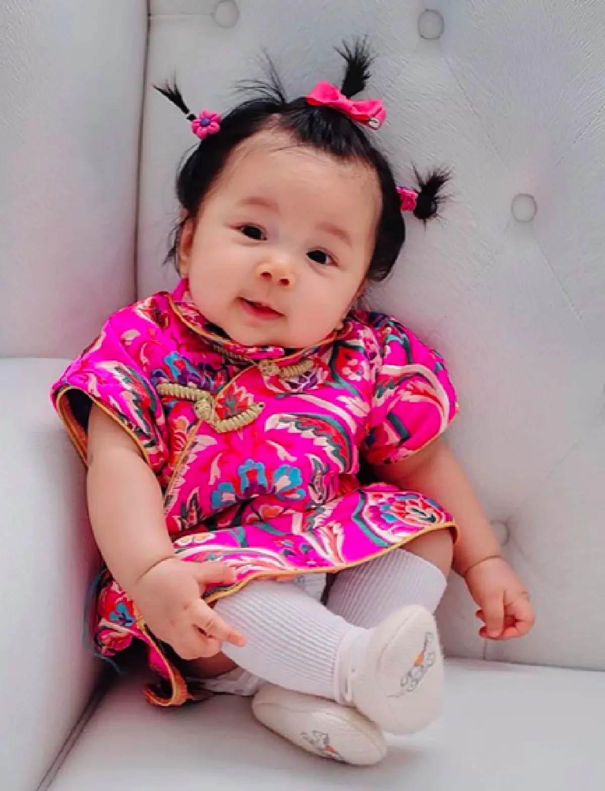 ส่องภาพ "คุณหนูปรานปาลิน" แฟชั่นนิสต้าตัวจิ๋ว ลูกสาวสุดน่ารักของ "แม่เป้ย”