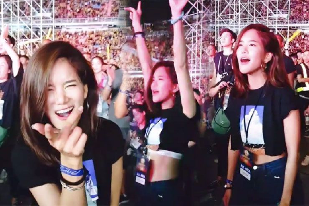 "ก้อย รัชวิน” ขอสะบัดหัวแบบชาวร็อค ขณะกำลังเอนจอยกับคอนเสิร์ตแฟนหนุ่ม "ตูน บอดี้สแลม” "ก้อย รัชวิน” ขอสะบัดหัวแบบชาวร็อค ขณะกำลังเอนจอยกับคอนเสิร์ตแฟนหนุ่ม "ตูน บอดี้สแลม”
