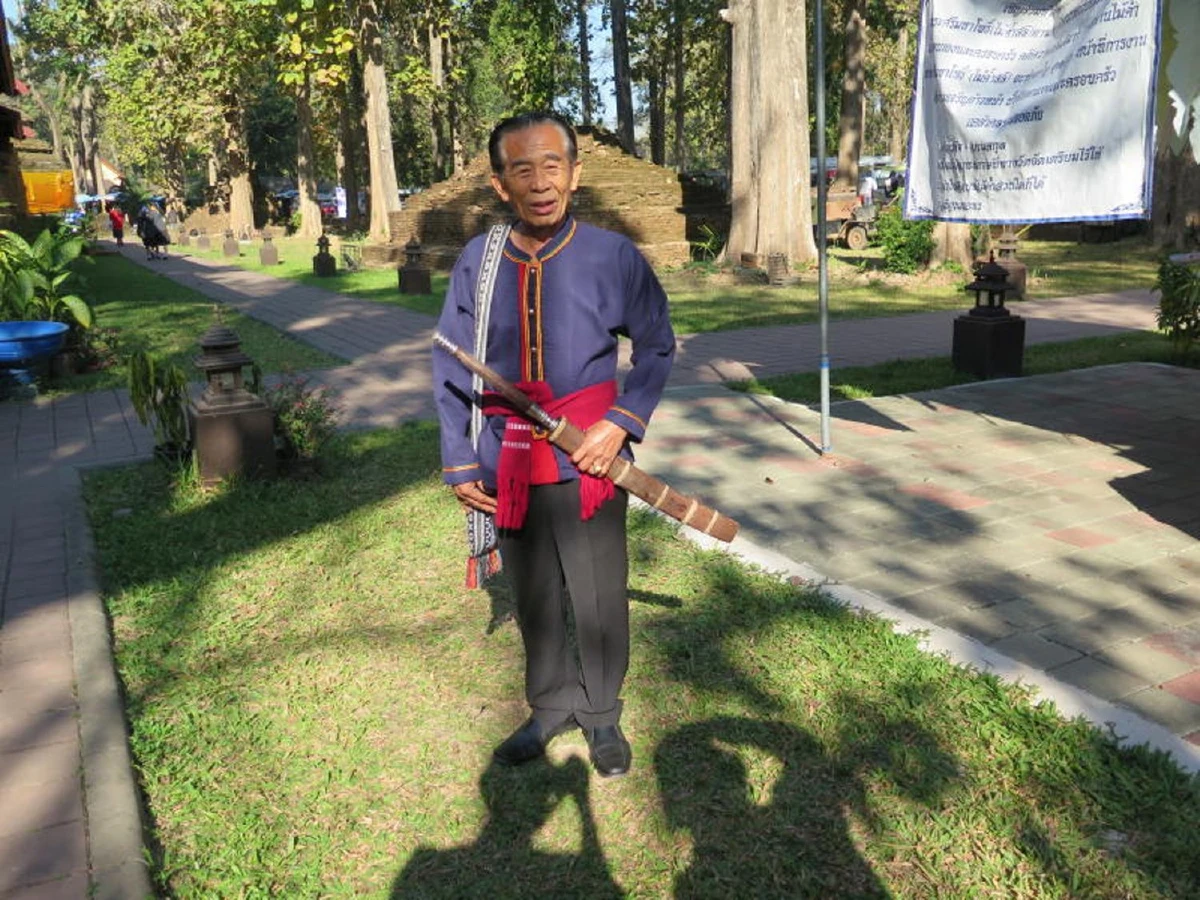 ไท-ยวนคับคั่งที่วัดเจดีย์หลวง เชียงแสน