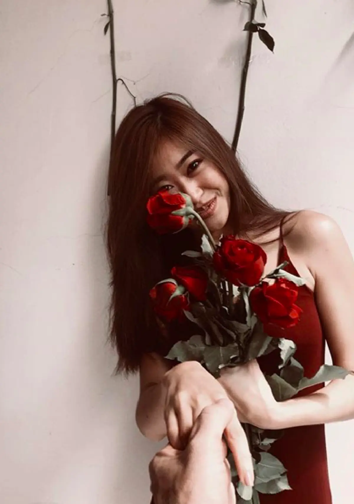 คนโสดห้ามดู! “ยิปซี-นิโคลัส” หวานหนักมาก คุลมโทนทั้งหน้าของอินสตาแกรมให้ฝ่ายสาวคนเดียว