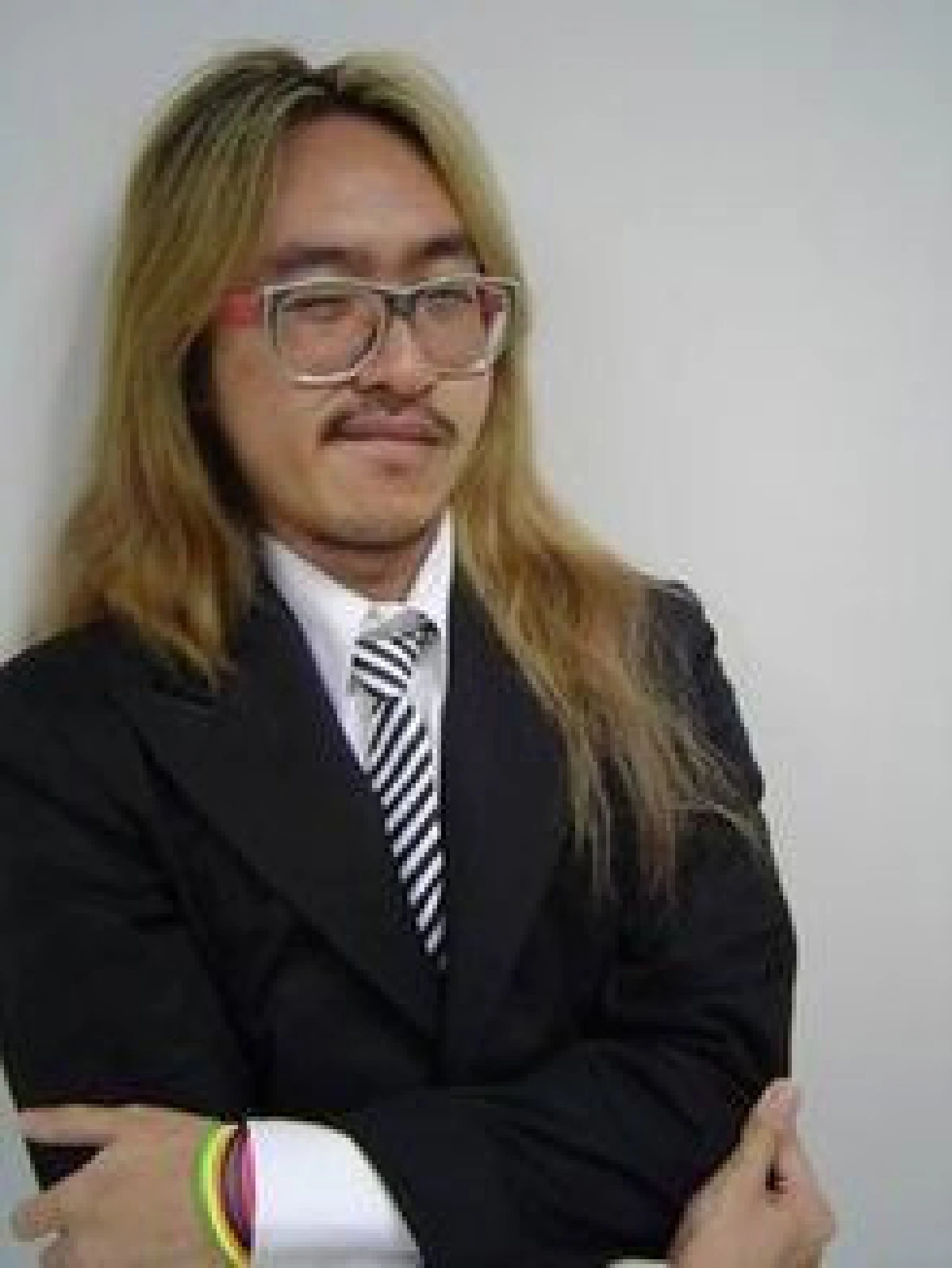 สุดเศร้า! "พ่อสอง พาราด็อกซ์" ทิ้งจดหมายลา ก่อนรมควันดับในรถ