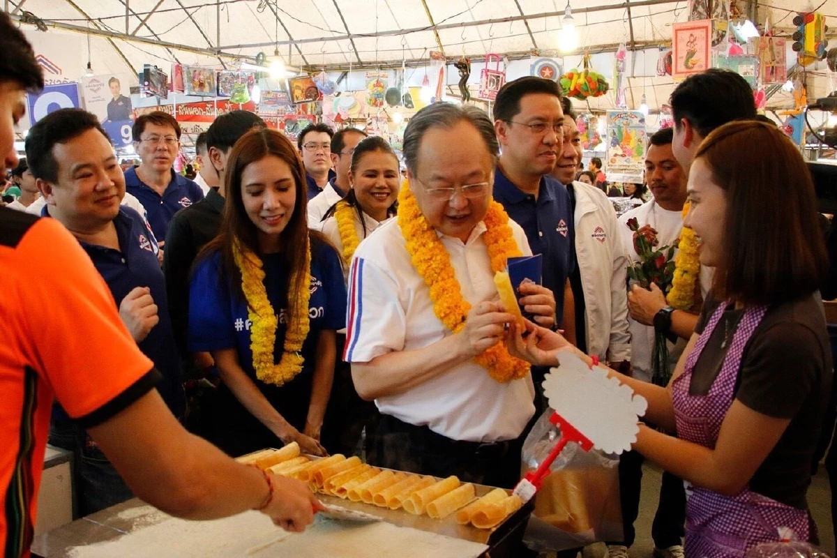 "สนธิรัตน์"แย้มโค้งสุดท้ายมีไม้เด็ดเข้าป้ายเป็นแกนนำตั้งรัฐบาลแน่