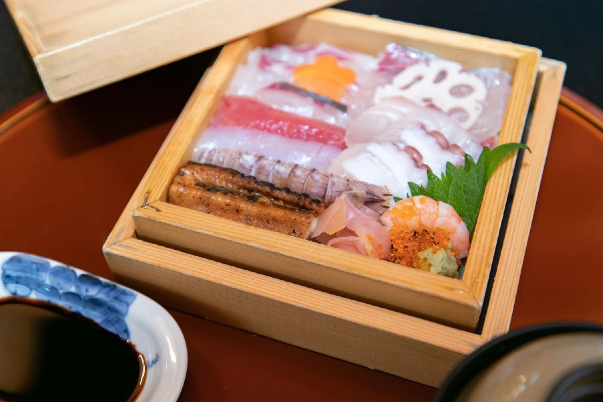 ชูโงะคุ ความงามที่ซ่อนอยู่ในความสงบ