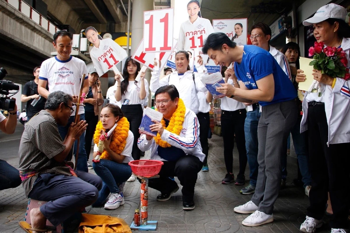 "สุวิทย์"ช่วยผู้สมัครสส.เขต6กทม.หาเสียงหวังกวาด30ที่นั่ง