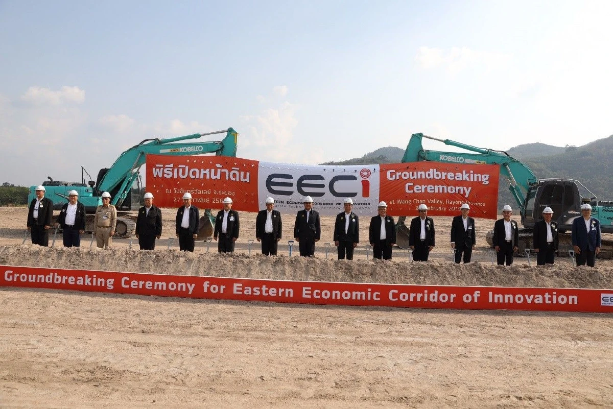 นายกรัฐมนตรีลุย “EECi เมืองนวัตกรรมใหม่”