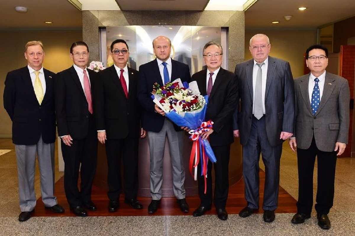 เอกอัครราชทูตรัสเซียประจำประเทศไทย เยี่ยมชม ซีพีเอฟ เอกอัครราชทูตรัสเซียประจำประเทศไทย เยี่ยมชม ซีพีเอฟ