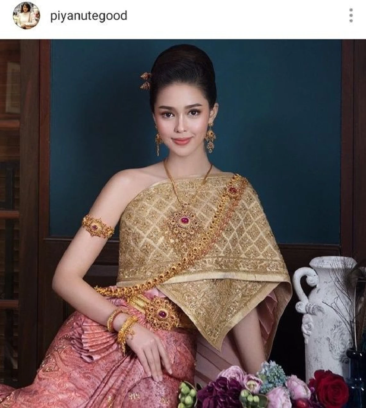 แพทริเซีย กู๊ด นางเอกลูกครึ่ง! สวมชุดไทยสวยหวานออร่ากระจาย