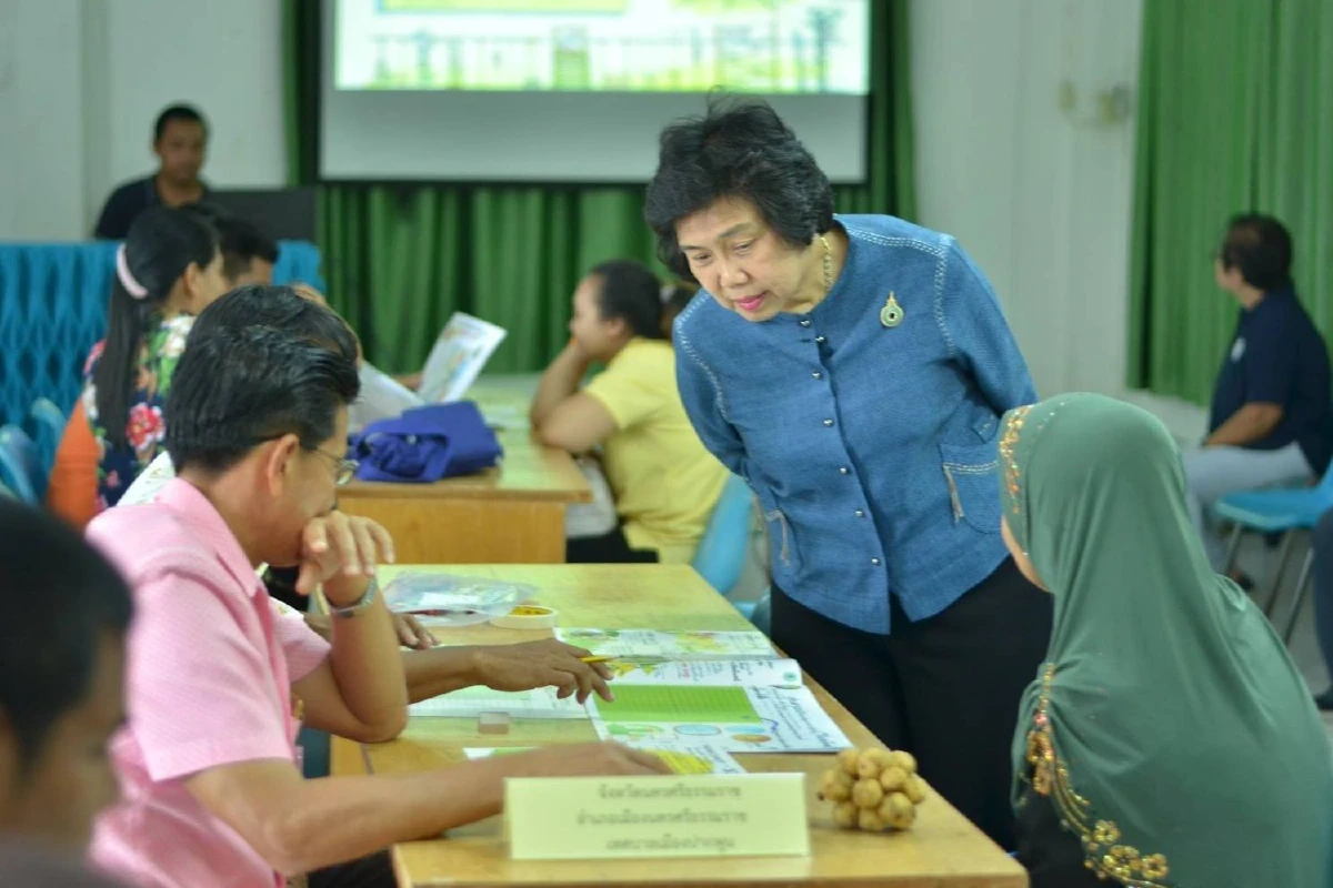 สถ.ลุยสร้างสนามเด็กเล่นสร้างปัญญาที่นครศรีธรรมราช