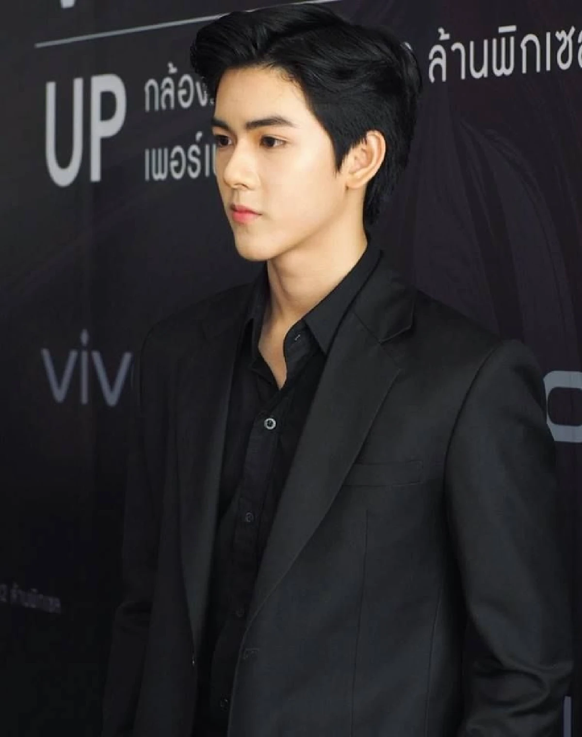 ลุคนี้เอาใจไปเลย! ยอร์ช ยงศิลป์ หล่อเนี๊ยบงานดี..โตมาอย่างมีคุณภาพ