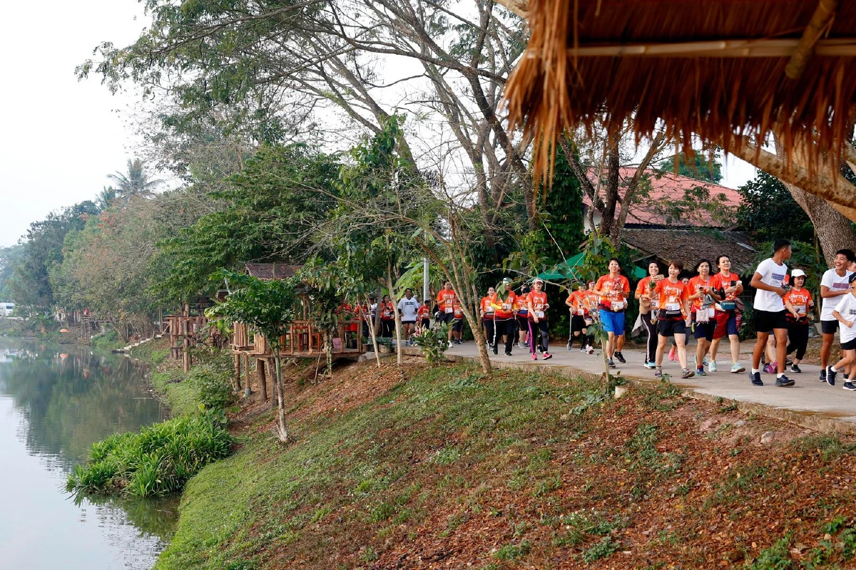 ฟังเสียงเงียบไพเราะ เดินเลาะ ‘ภูซาง’