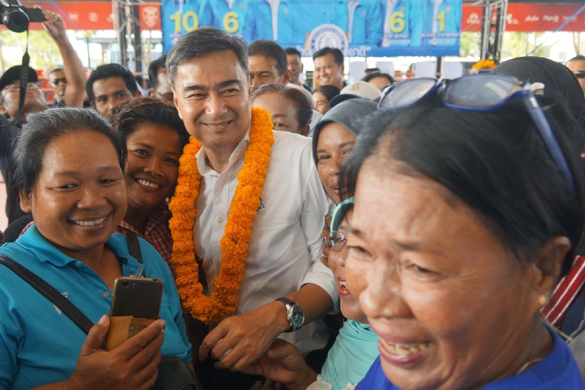 อภิสิทธิ์หาเสียงสุไหงโก-ลก ชูปชป.มีนายกฯ4คนไม่เคยโกงกินทุจริต