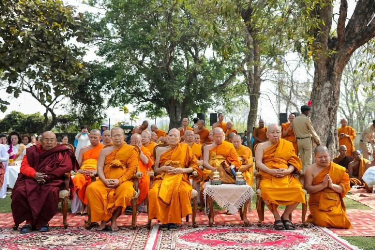 ปีที่ 10 งานสมโภชพระธาตุ วัดไทยกุสินาราเฉลิมราชย์