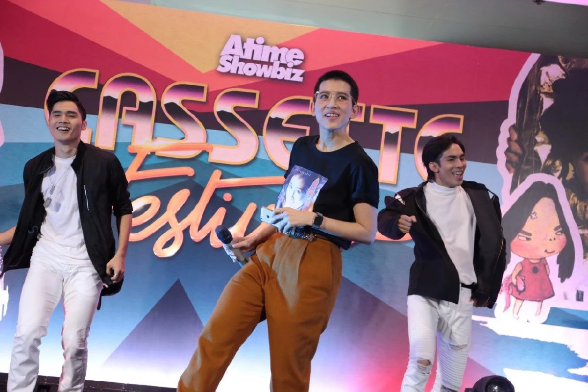 ทัพศิลปินโชว์เรียกน้ำย่อย เตรียมเปิดแผงยุคตลับเทป Cassette Festival