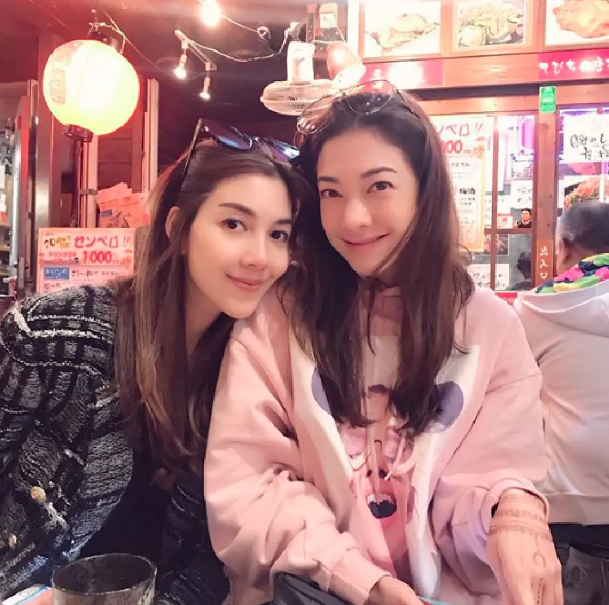 "วุ้นเส้น-แป้ง” สวยแพ็คคู่ จับมือเที่ยวโอกินาวาสองคนแบบโสดๆ