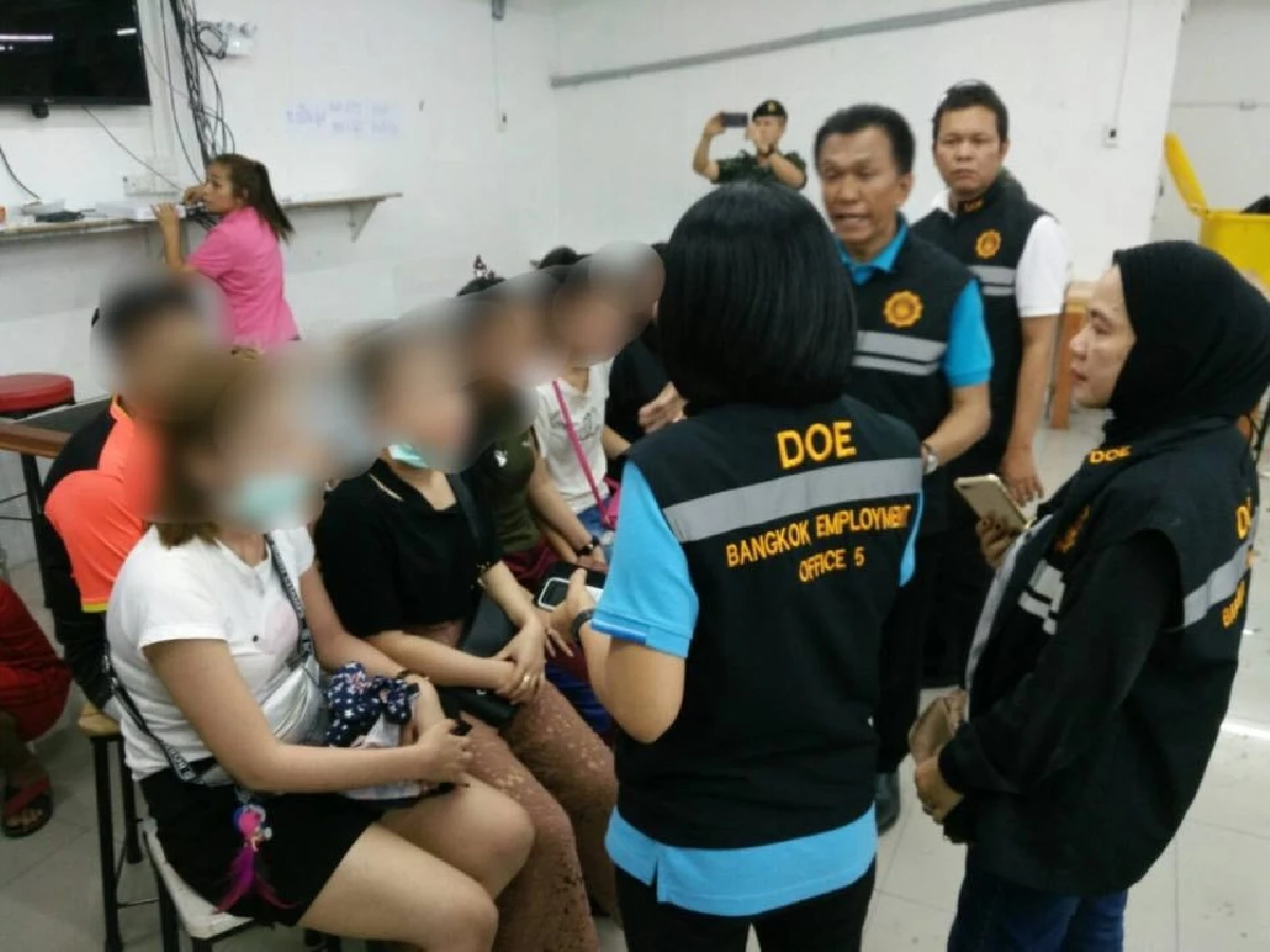 จ่อส่งกลับ 25 ต่างด้าวแอบทำงานในบ่อน