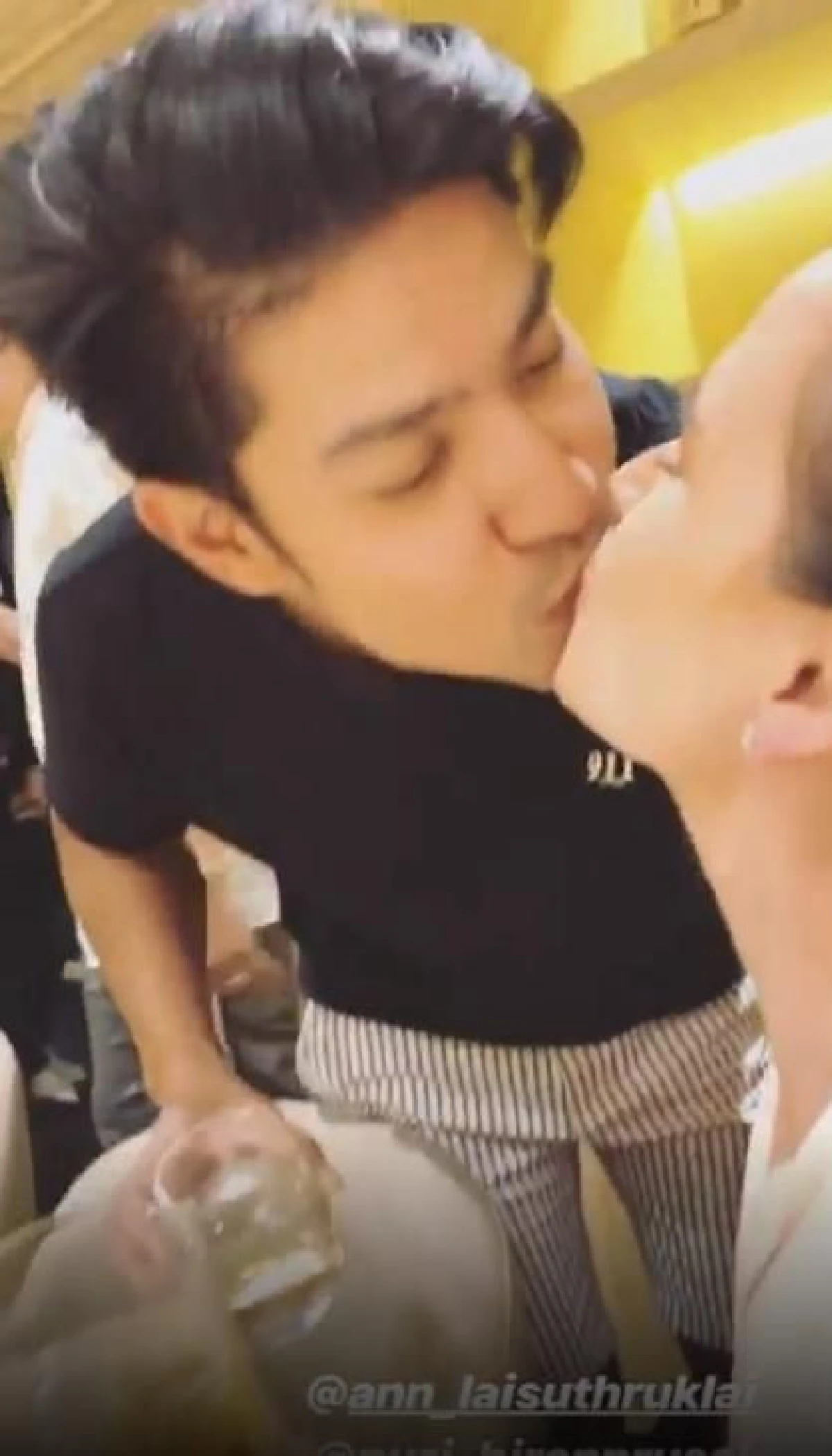 แก๊งนางฟ้ามาเป็นคู่..รวมตัวคนรักฉลองวันเกิดอบอุ่นให้ แอน อลิชา