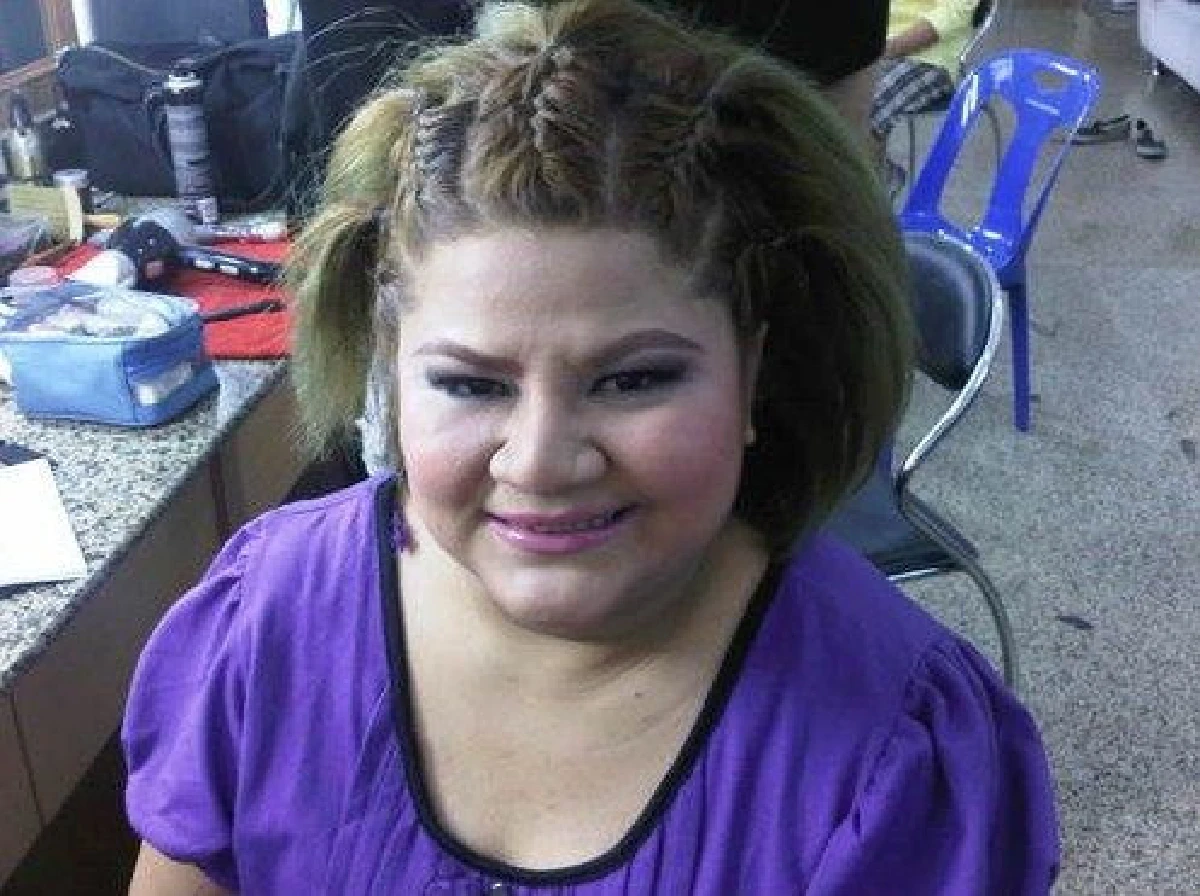 ส่องภาพตลกสาว "เห็ดเผาะ เชิญยิ้ม” หลังทำศัลยกรรมหน้าใหม่ กลายเป็นสาวแซ่บ