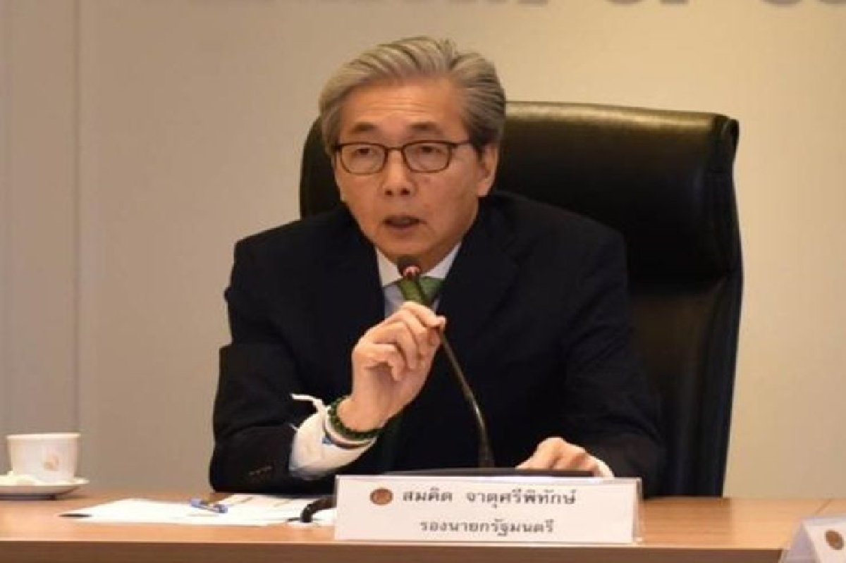 "สมคิด" เตือน พรรคการเมืองอย่าหาเสียงประชานิยมมากเกินไป "สมคิด" เตือน พรรคการเมืองอย่าหาเสียงประชานิยมมากเกินไป