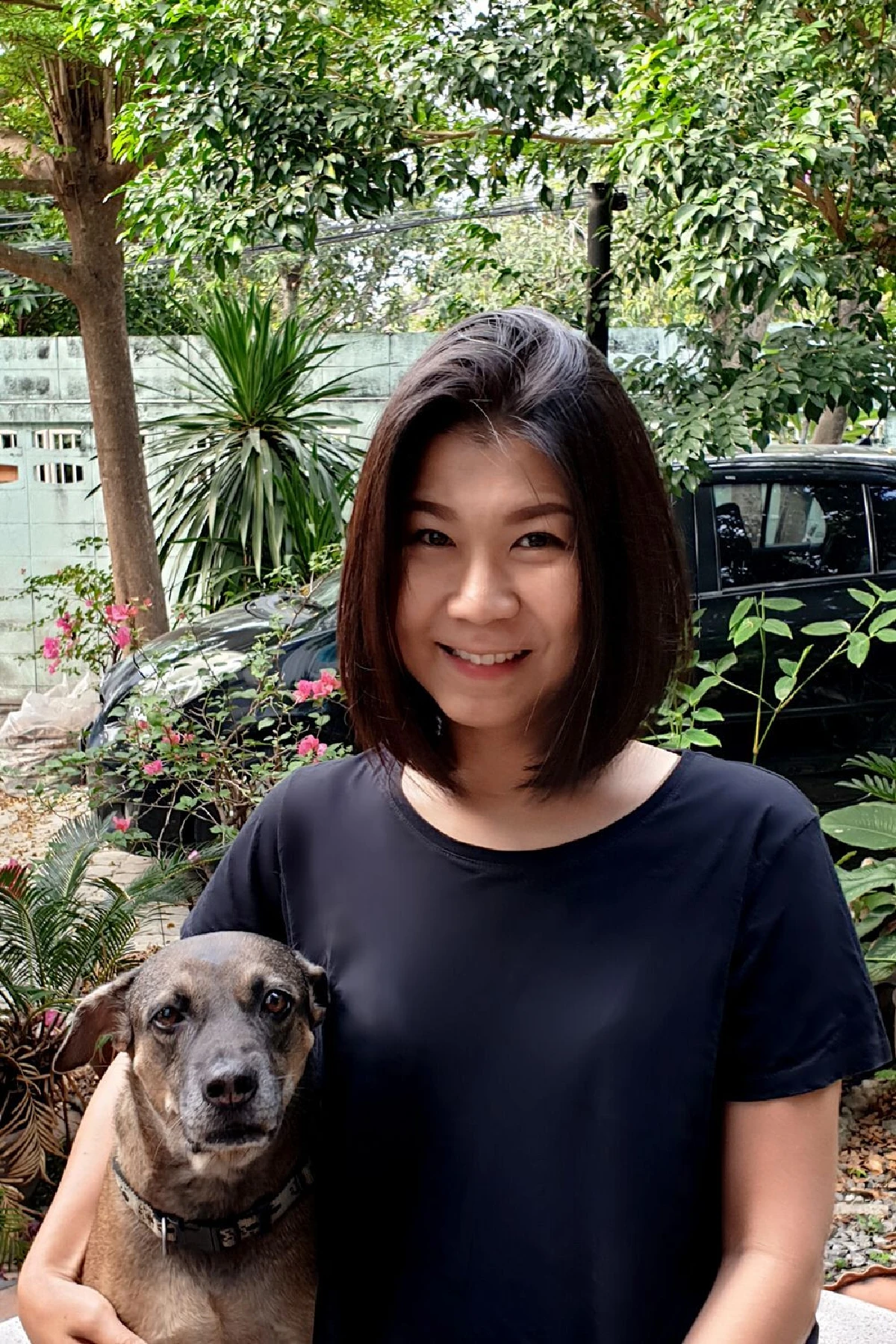 ณัฐวีร์ ลิมปนิลชาติ จากคนเลี้ยงสู่ผู้สร้างเพจหมาจ๋าสุดฮิต