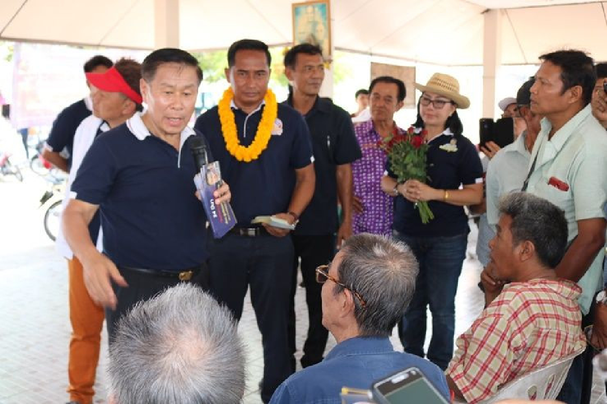 "เสรีพิศุทธ์"เชื่อชนะเขต 1 สุราษฎร์ ประชาชนต้องการเปลี่ยนแปลง "เสรีพิศุทธ์"เชื่อชนะเขต 1 สุราษฎร์ ประชาชนต้องการเปลี่ยนแปลง